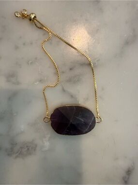 Gold Chain Bracelet with Amethyst Point Pendant Gemstone